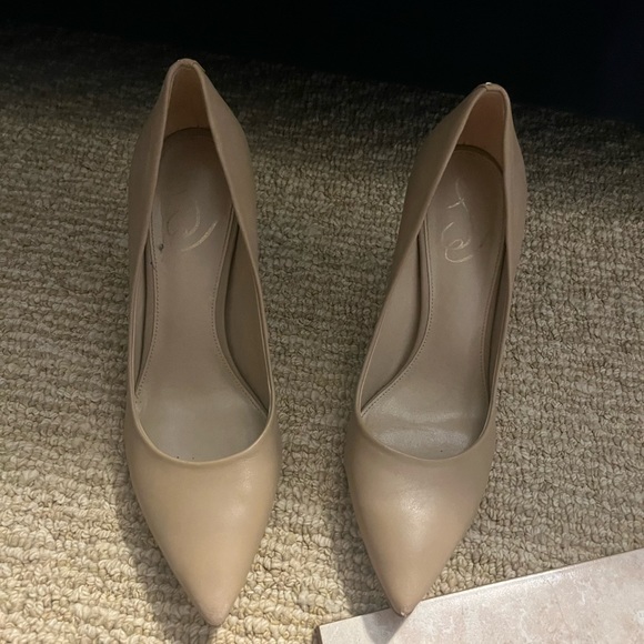 Sam Edelman pumps - Picture 1 of 5